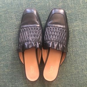 Lewit black flats